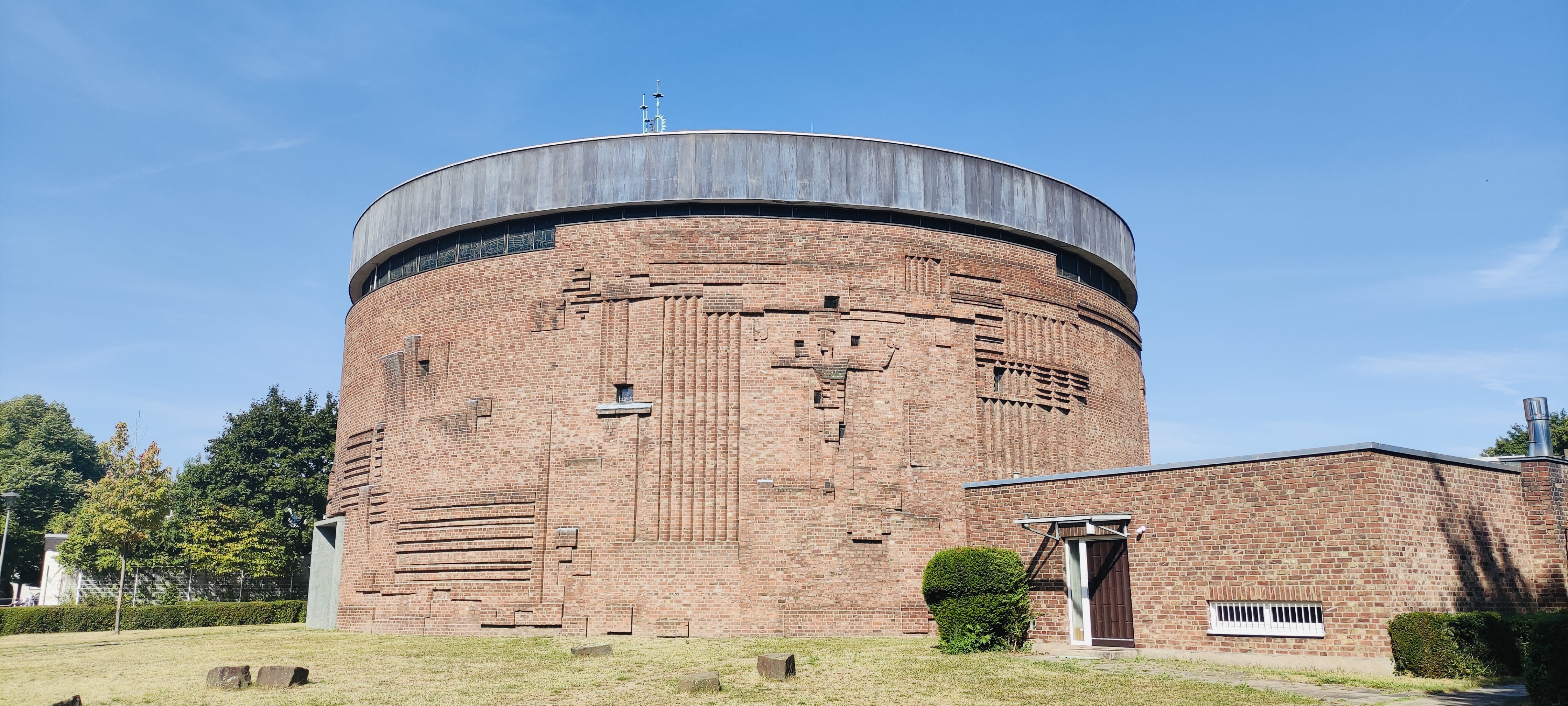 St. Franziskus Außen Quer